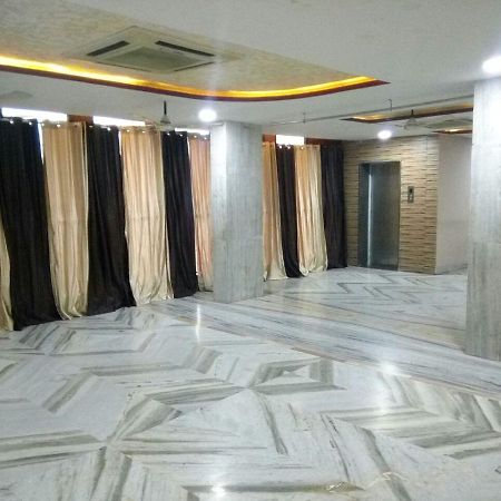 Hotel Shree Pushpak Raigarh Eksteriør bilde