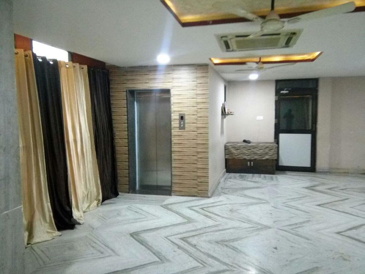 Hotel Shree Pushpak Raigarh Eksteriør bilde